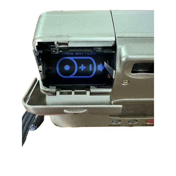 Fujifilm Nexia 3100ix Z 35mm Point & Shoot Film Camera (UNTESTED) - Picture 5 of 6